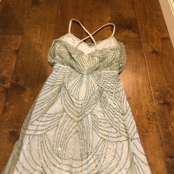 Adrianna Papell bridesmaids dresses - Picture 4 of 6